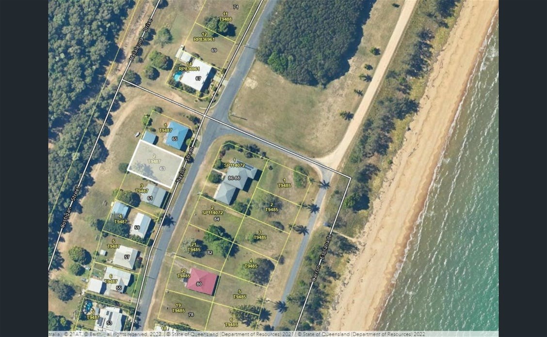 BEACHSIDE BLOCK IN TULLY HEADS 2
