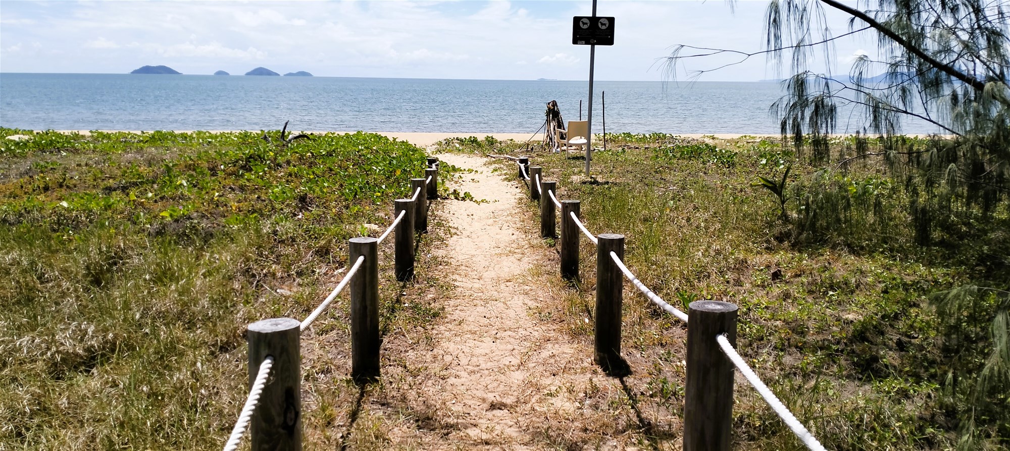 BEACHSIDE BLOCK IN TULLY HEADS 13