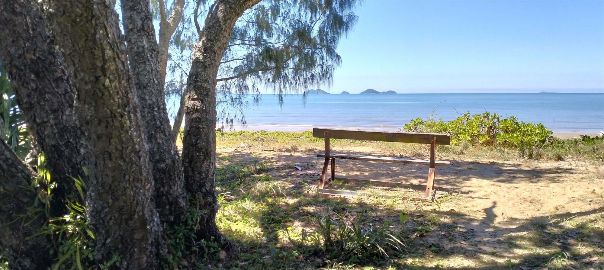BEACHSIDE BLOCK IN TULLY HEADS 19