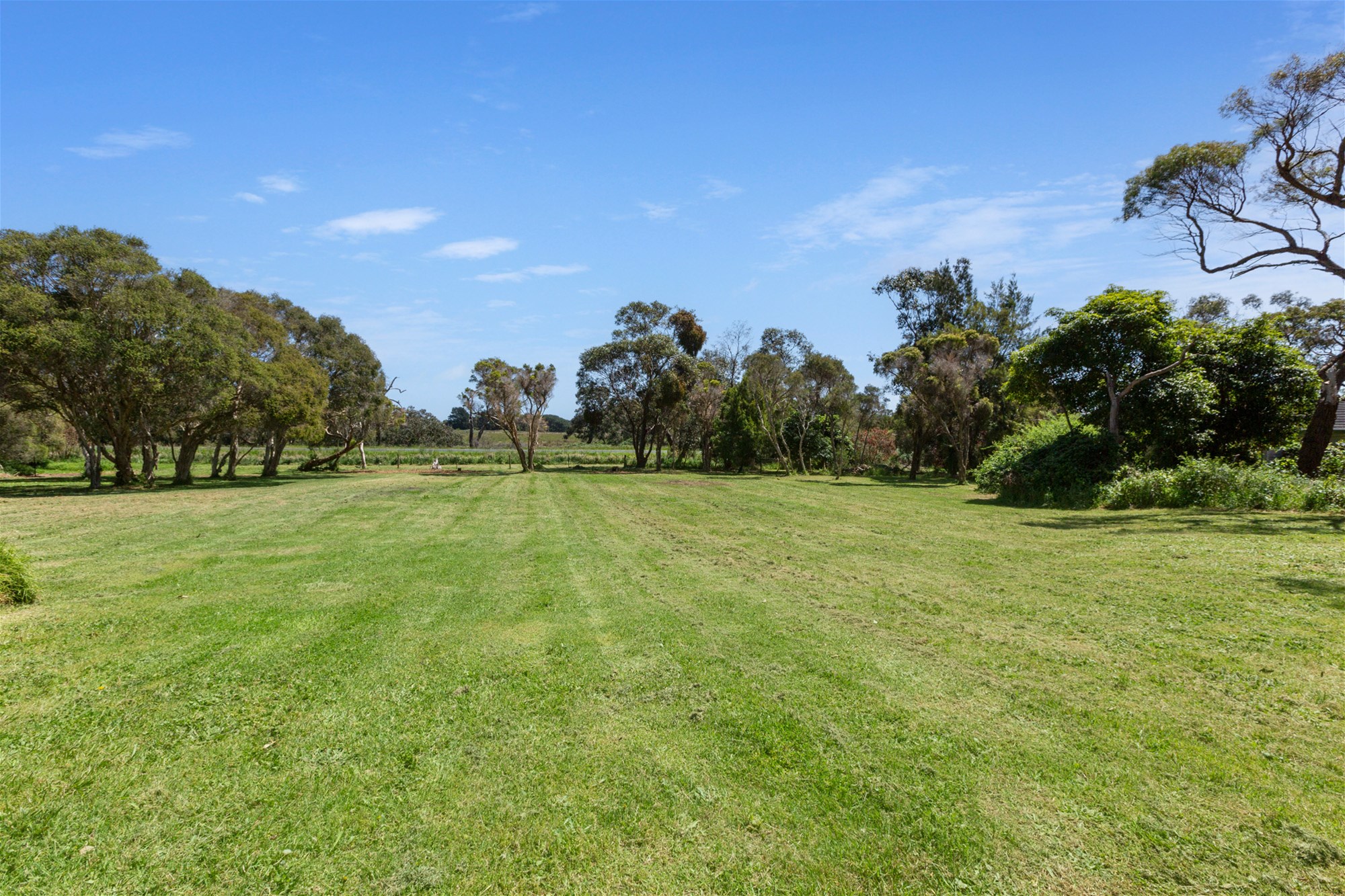 Almost an Acre at the 7
