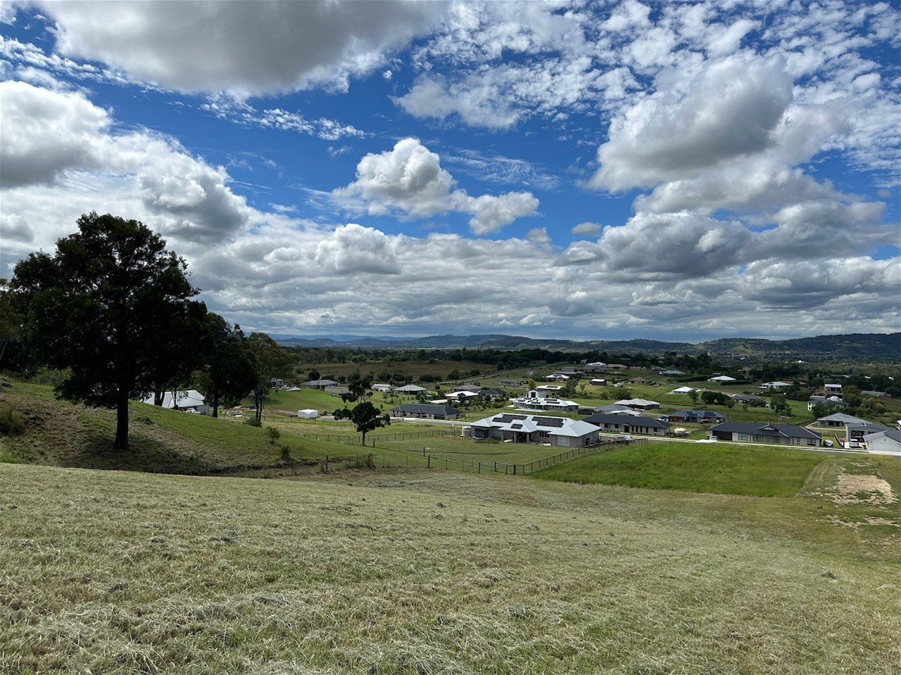 Build for the View. Stay for the Lifestyle., photo 2