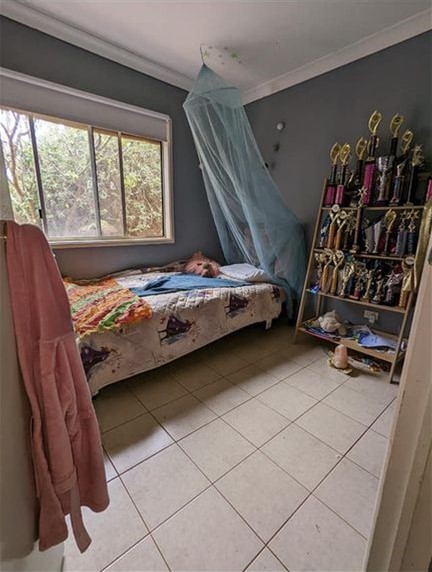 Peaceful, fertile and close amenities! 7