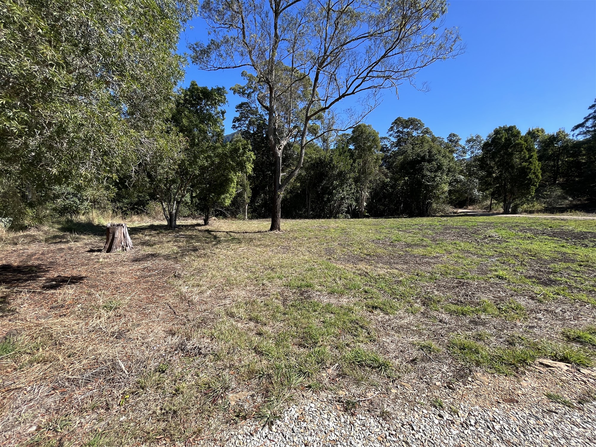 Acreage in the Tweed Valley. 22