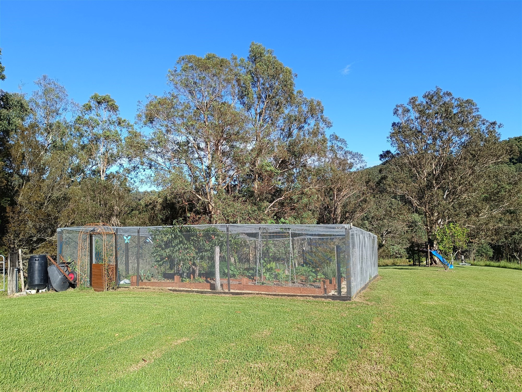 Luxurious lifestyle on 106 riverfront 26