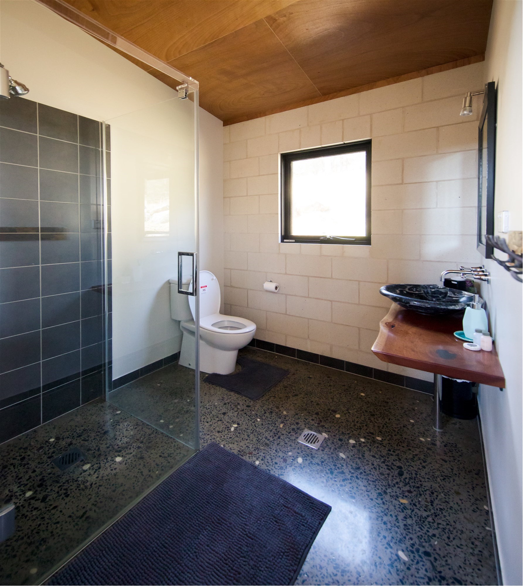 Luxurious lifestyle on 106 riverfront 18