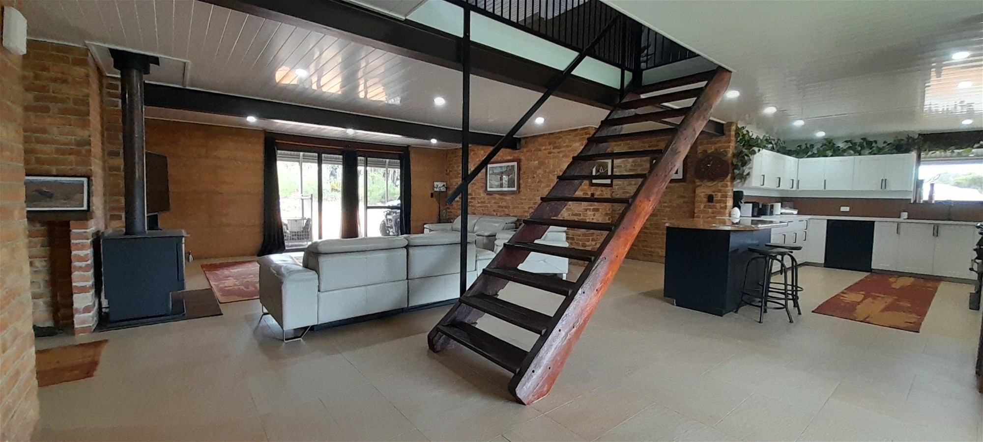 Dream Home on 73.5 Acres 13