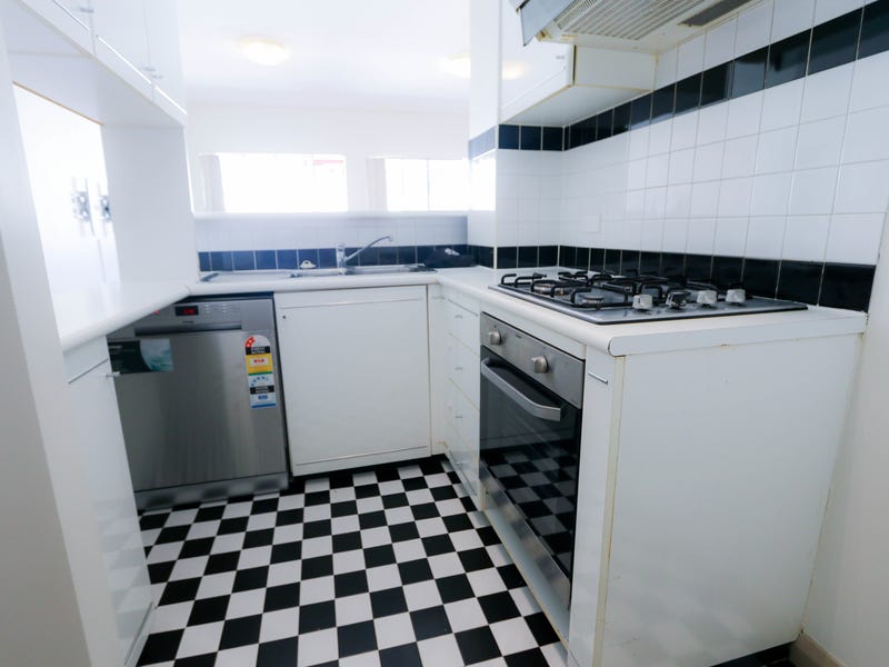 Luxury 1 Bed Apartment with 5