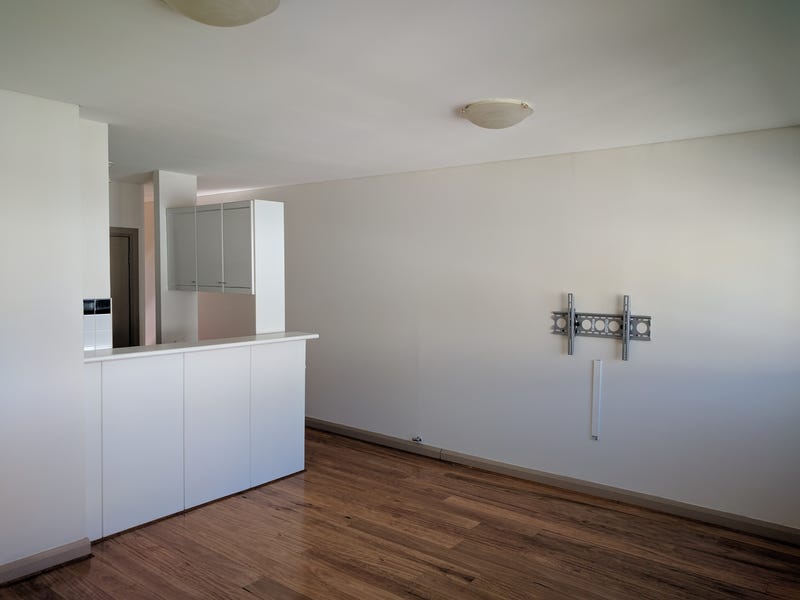 Luxury 1 Bed Apartment with 4