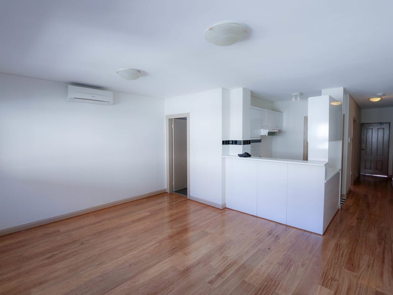 Luxury 1 Bed Apartment with 2