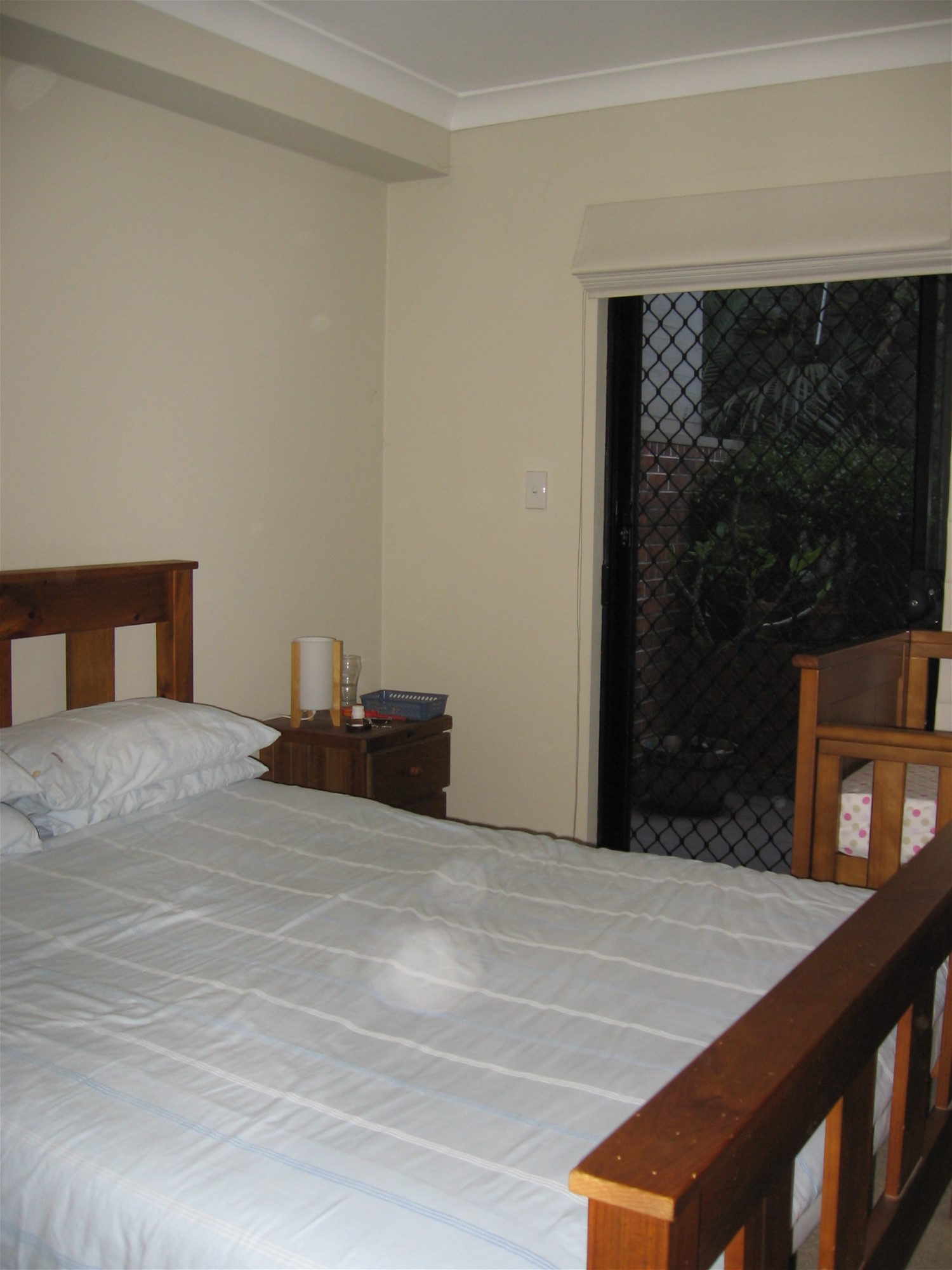 Over-sized 1 bedroom apartment 7