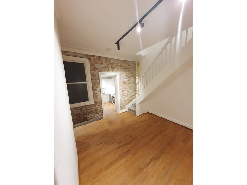 Charming 3 Bedroom House 2