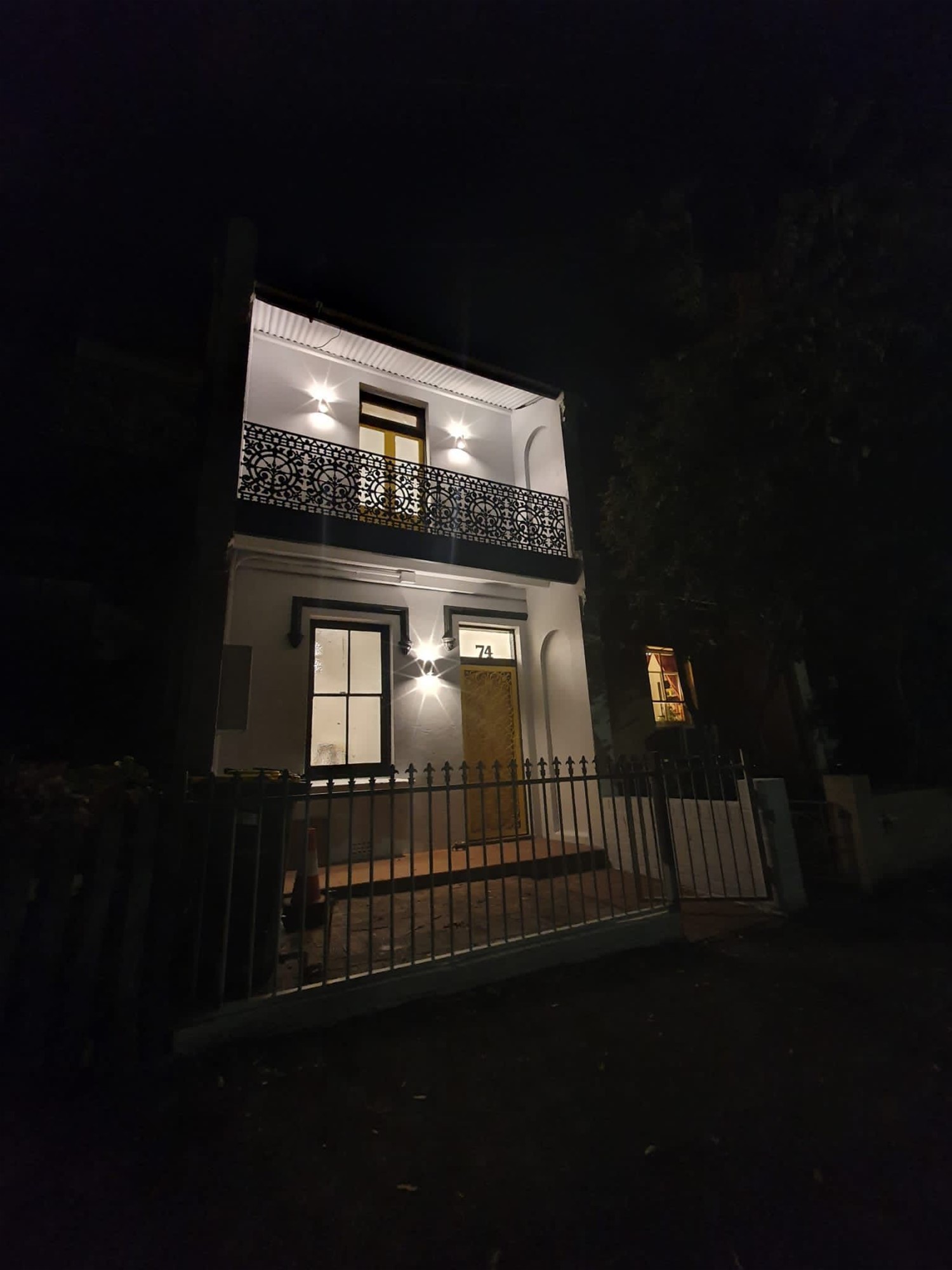 Charming 3 Bedroom House 7