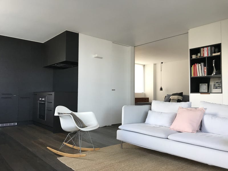 Stylish 1 bed apartment on 4