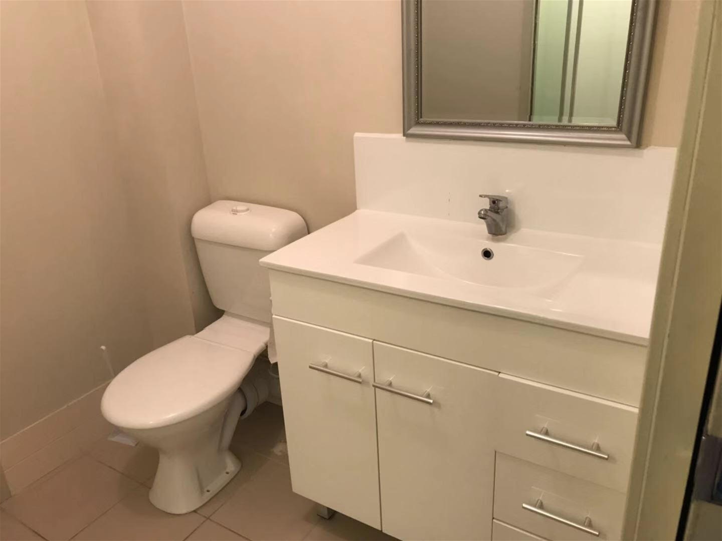 Convenient Location and Newly Renovated 7