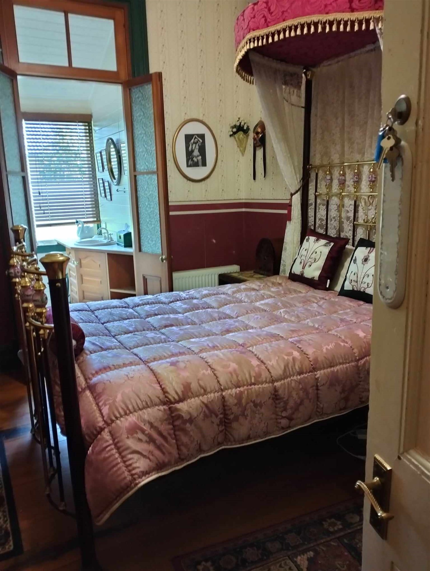 ROOM FOR RENT 15