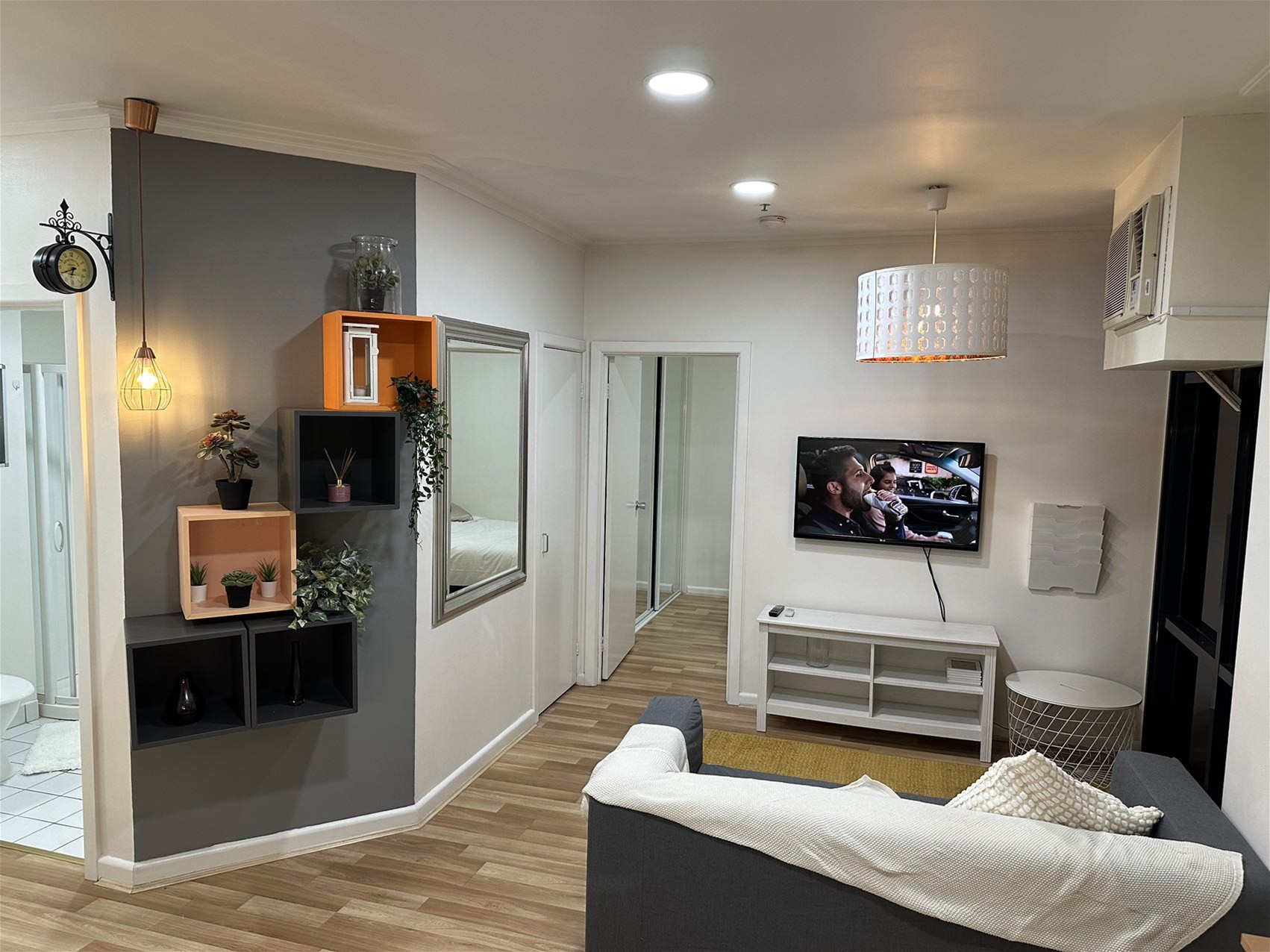 Fully Furnished 3 Bedroom Apartment 2