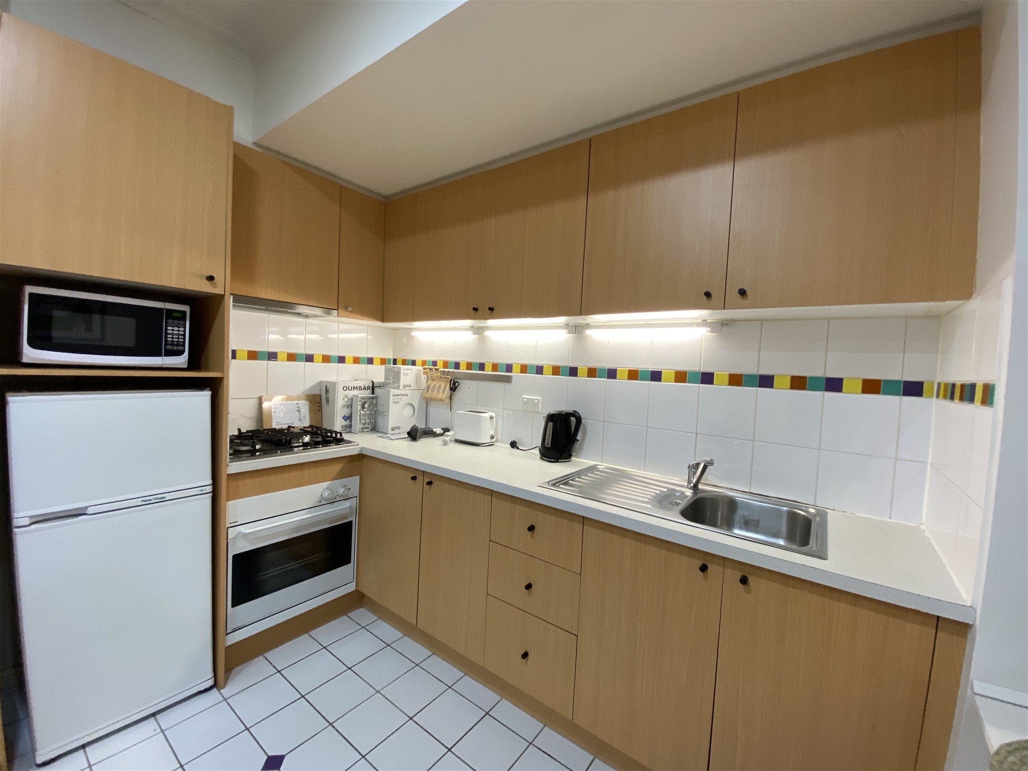 Fully Furnished 3 Bedroom Apartment 4