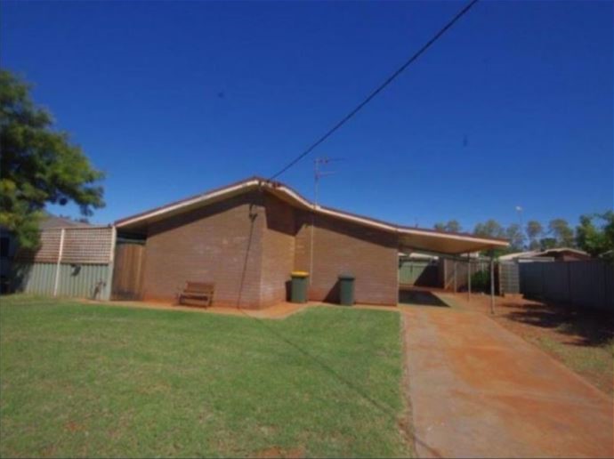 Property with Pool & Location 2