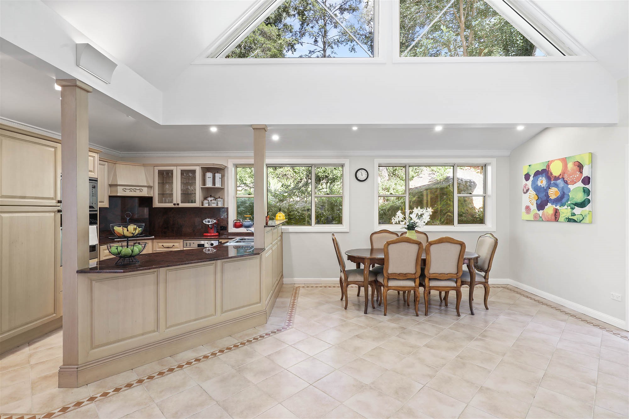 IMMACULATE RENOVATED  HOME-  2