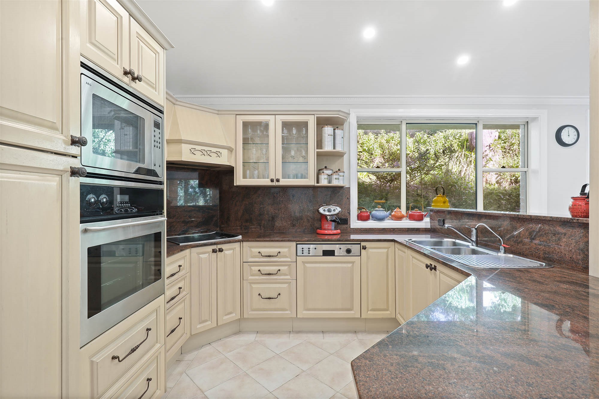 IMMACULATE RENOVATED  HOME-  3