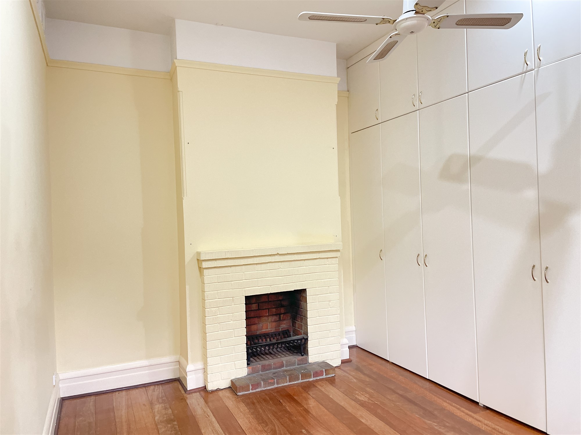 Charming House for Rent in 5