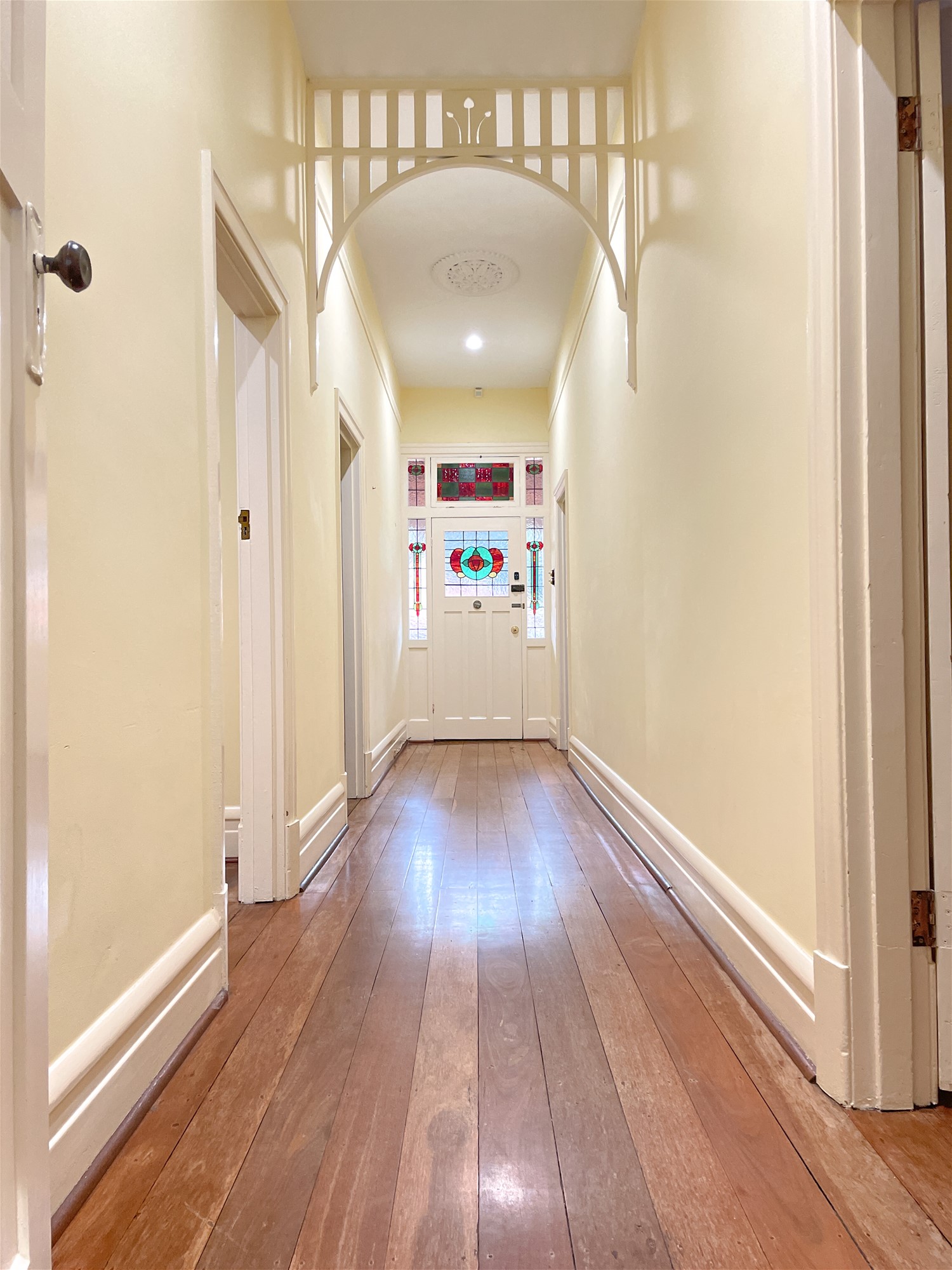 Charming House for Rent in 7