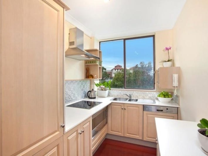 THREE BEDROOM UNIT – SWIMMING 2