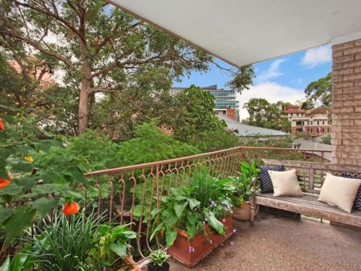 THREE BEDROOM UNIT – SWIMMING 4