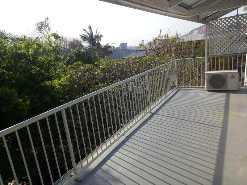 Secluded & Leafy Queenslander, 50m 10