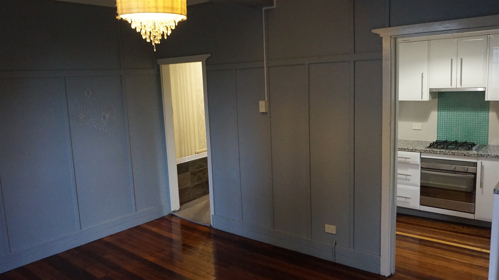 Paddington’s hidden readers paradise, 50m 23