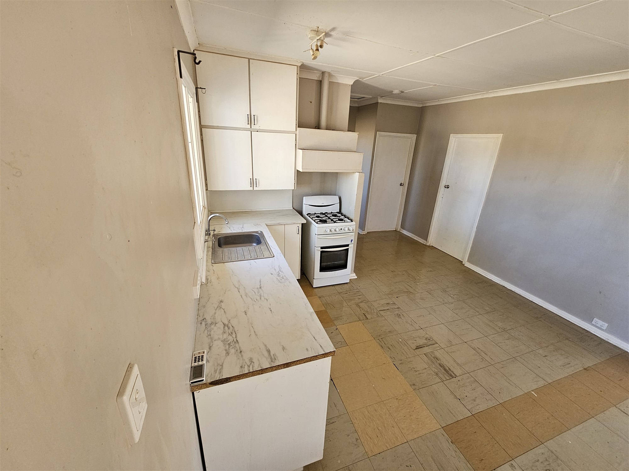 RENTAL AVAILABLE NOW!! 5 Morgans 17