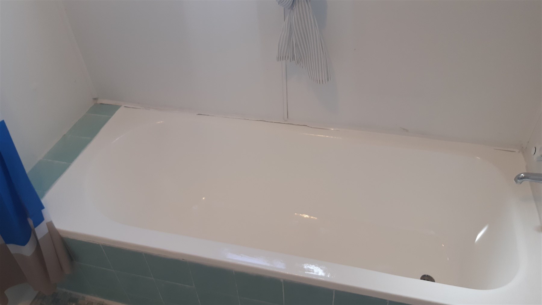 LOVELY CLASSIC COTTAGE -FRESHLY RENOVATED 10