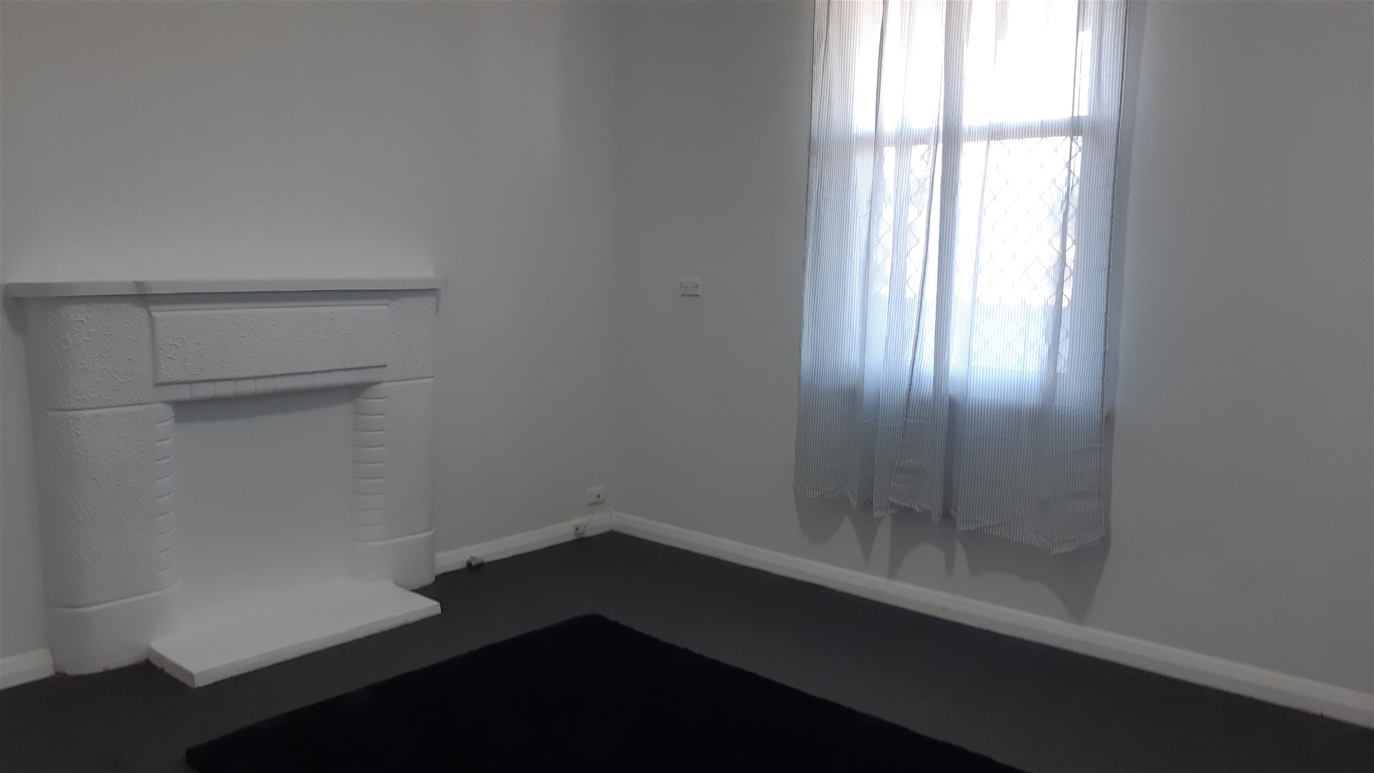LOVELY CLASSIC COTTAGE -FRESHLY RENOVATED 16