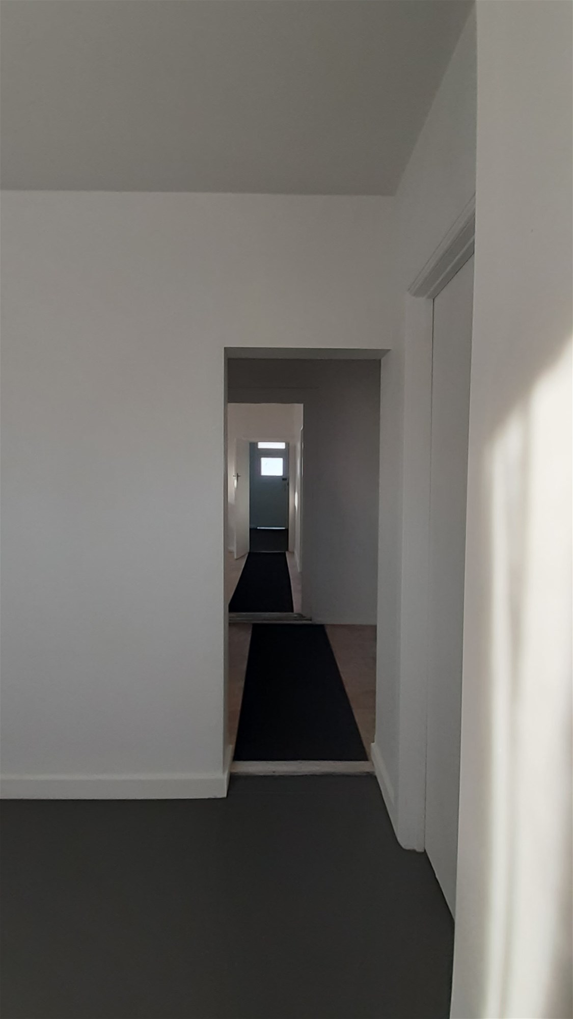 LOVELY CLASSIC COTTAGE -FRESHLY RENOVATED 22