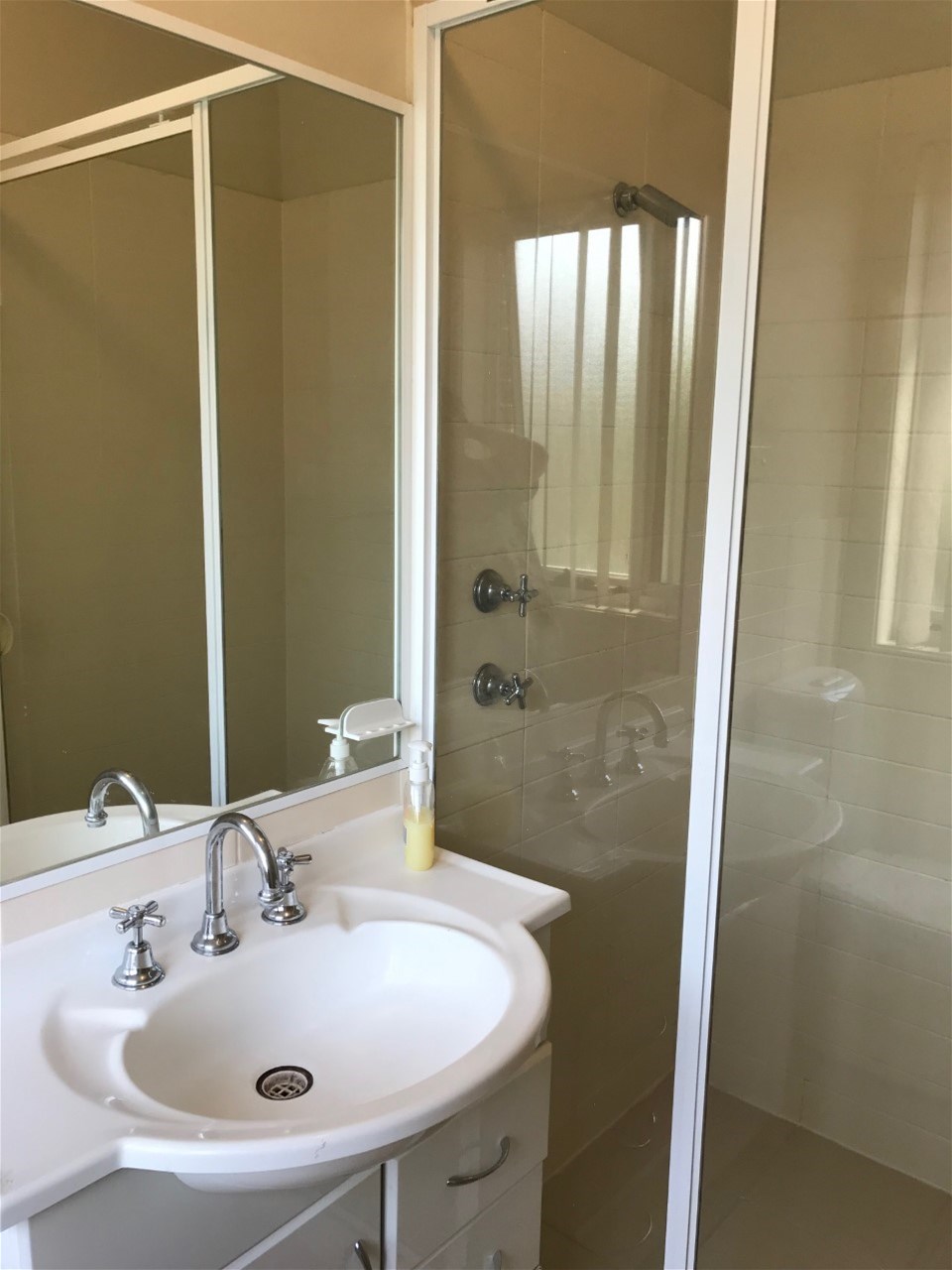 Convenient Location and Newly Renovated 7