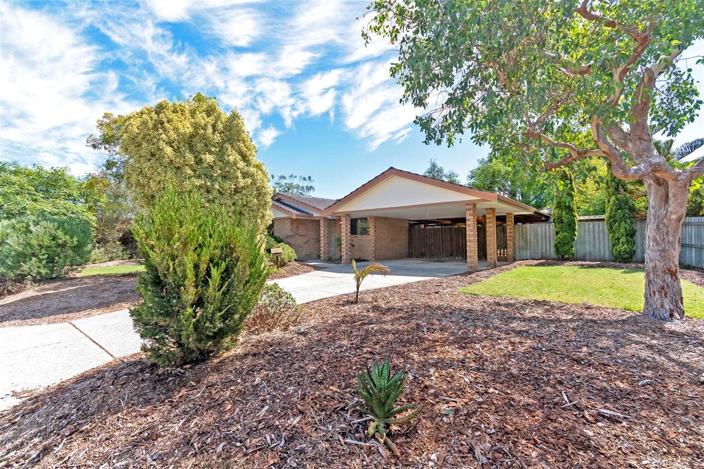 4 bedroom, pet friendly with updated kitchen and bathroom