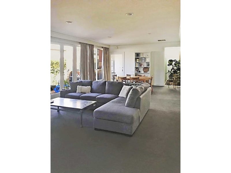 Three bedroom townhouse 7