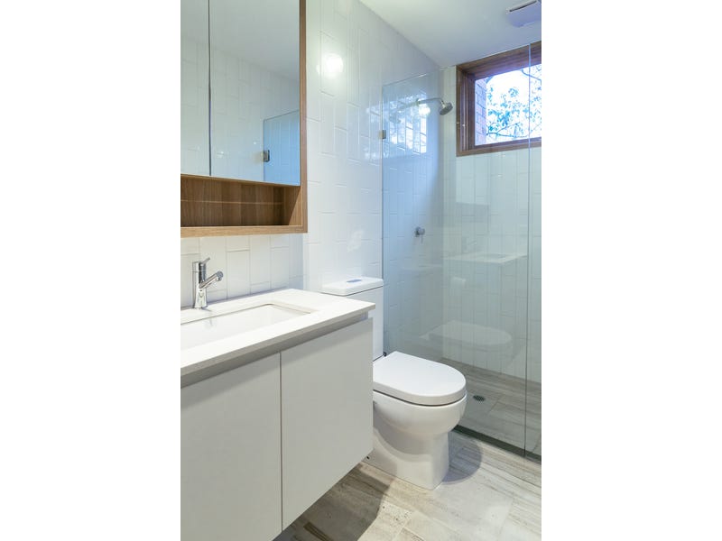 An Architect designed modern apartment 6