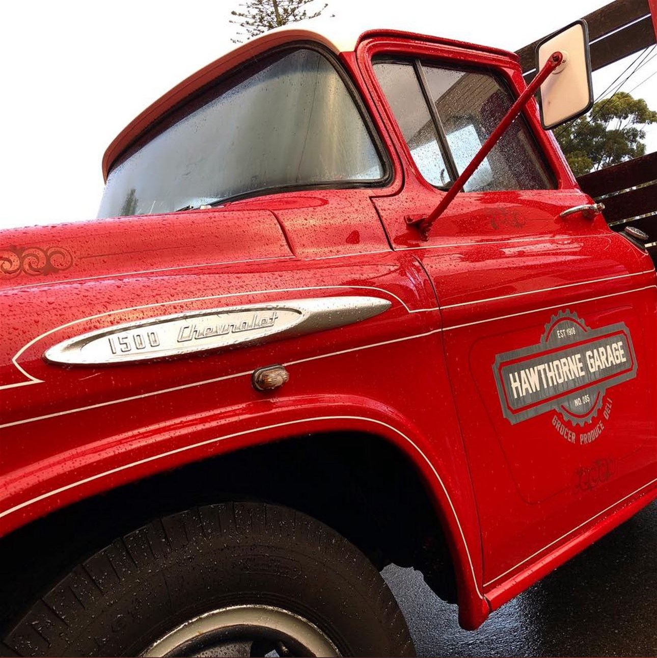 “Stunning Classic 70’s Balmoral Apartment 22