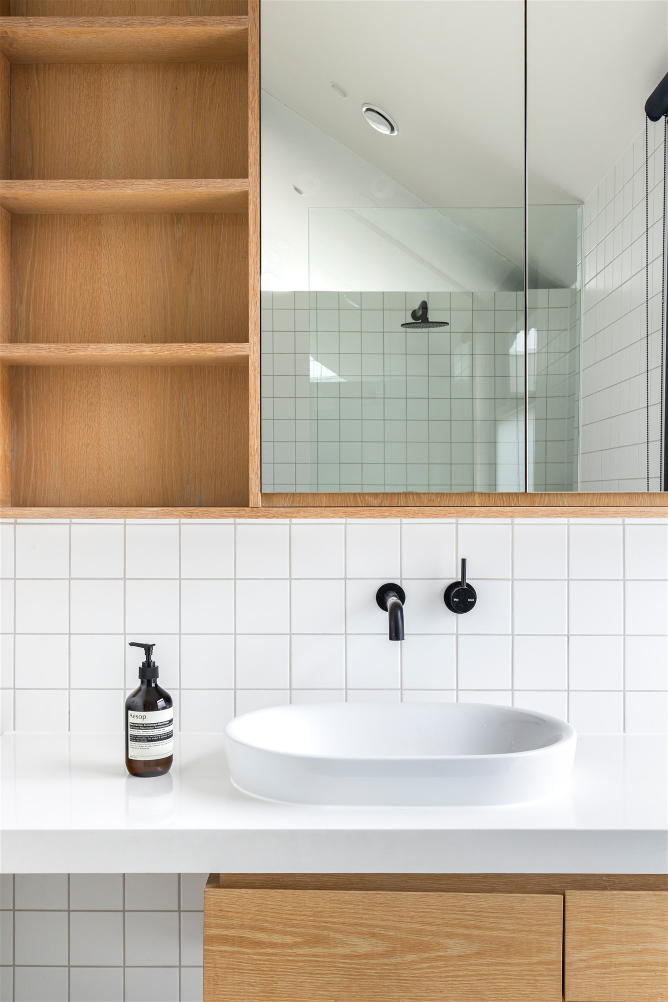 Rent $3500/Week – 3 Months 20