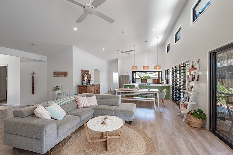 Marcoola Beach Home – Ultimate 16