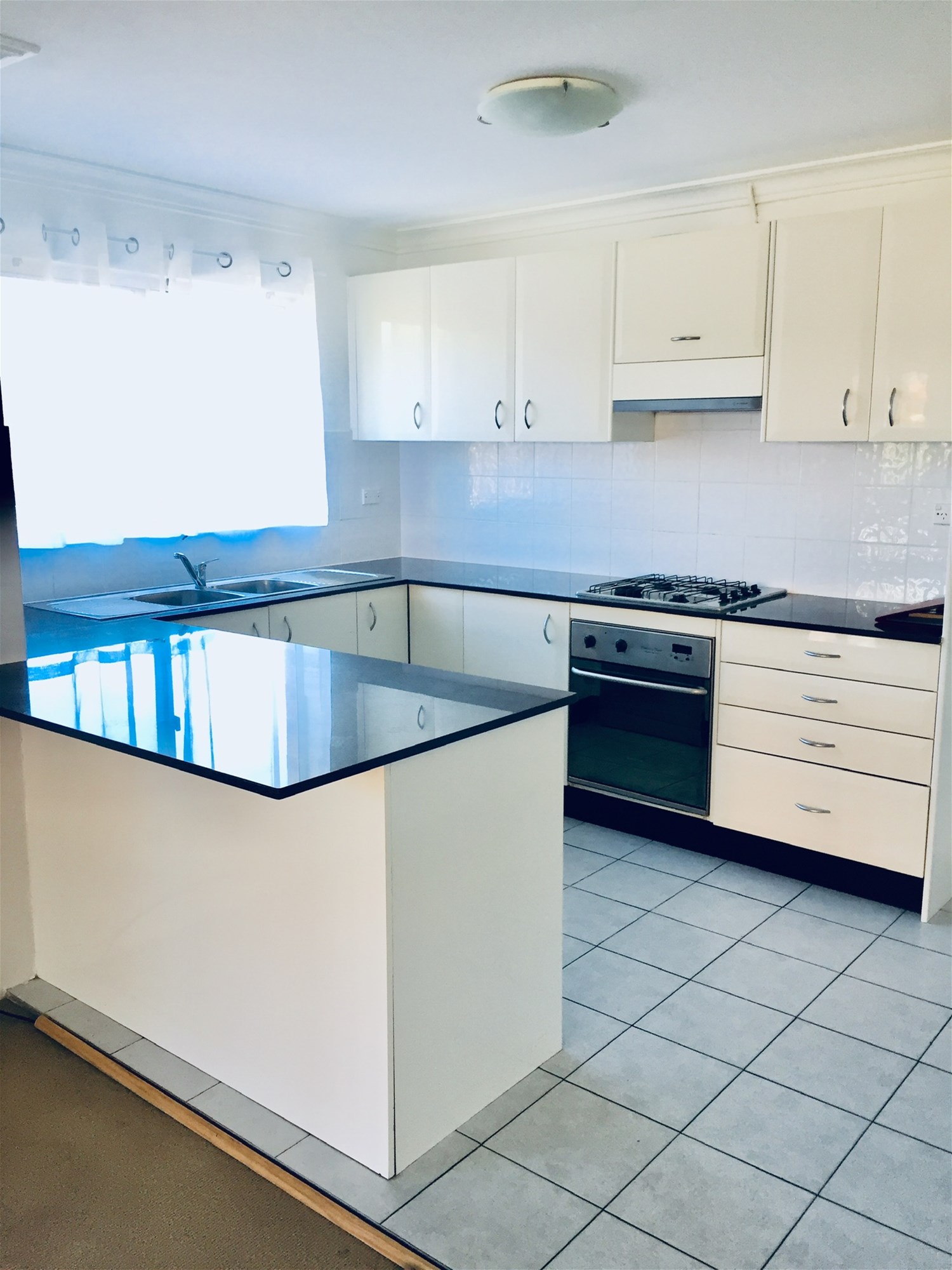 A hidden Rare Gem- Spacious 3