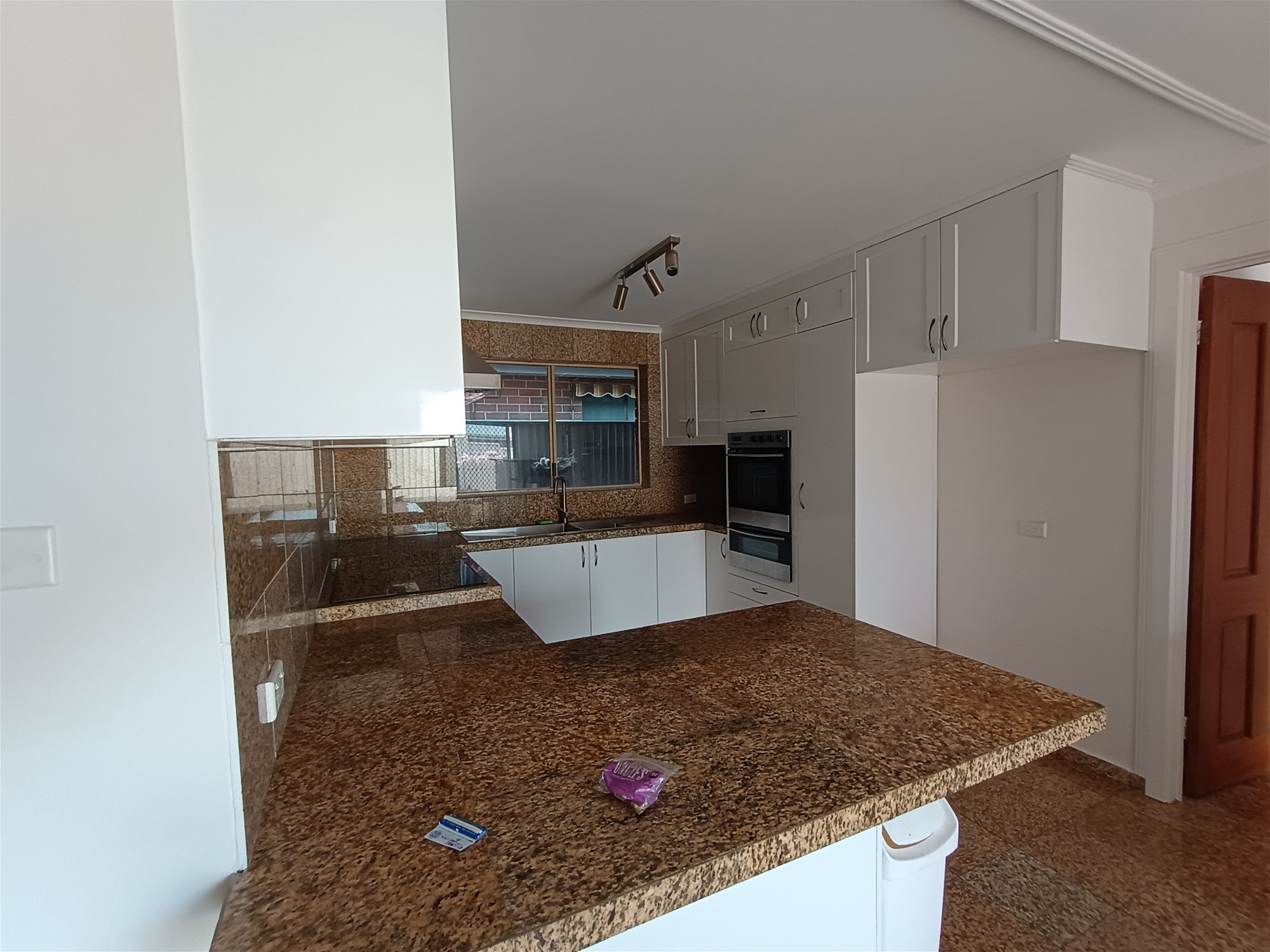 Luxury 4 bedroom 2 bathrooms 2