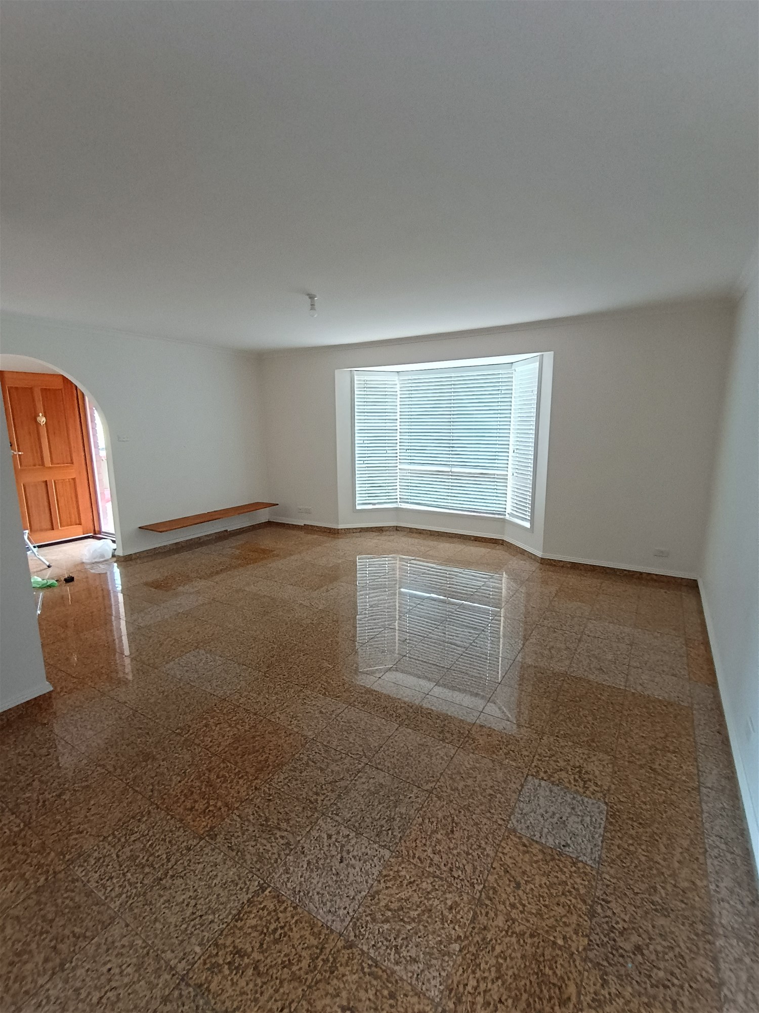 Luxury 4 bedroom 2 bathrooms 7