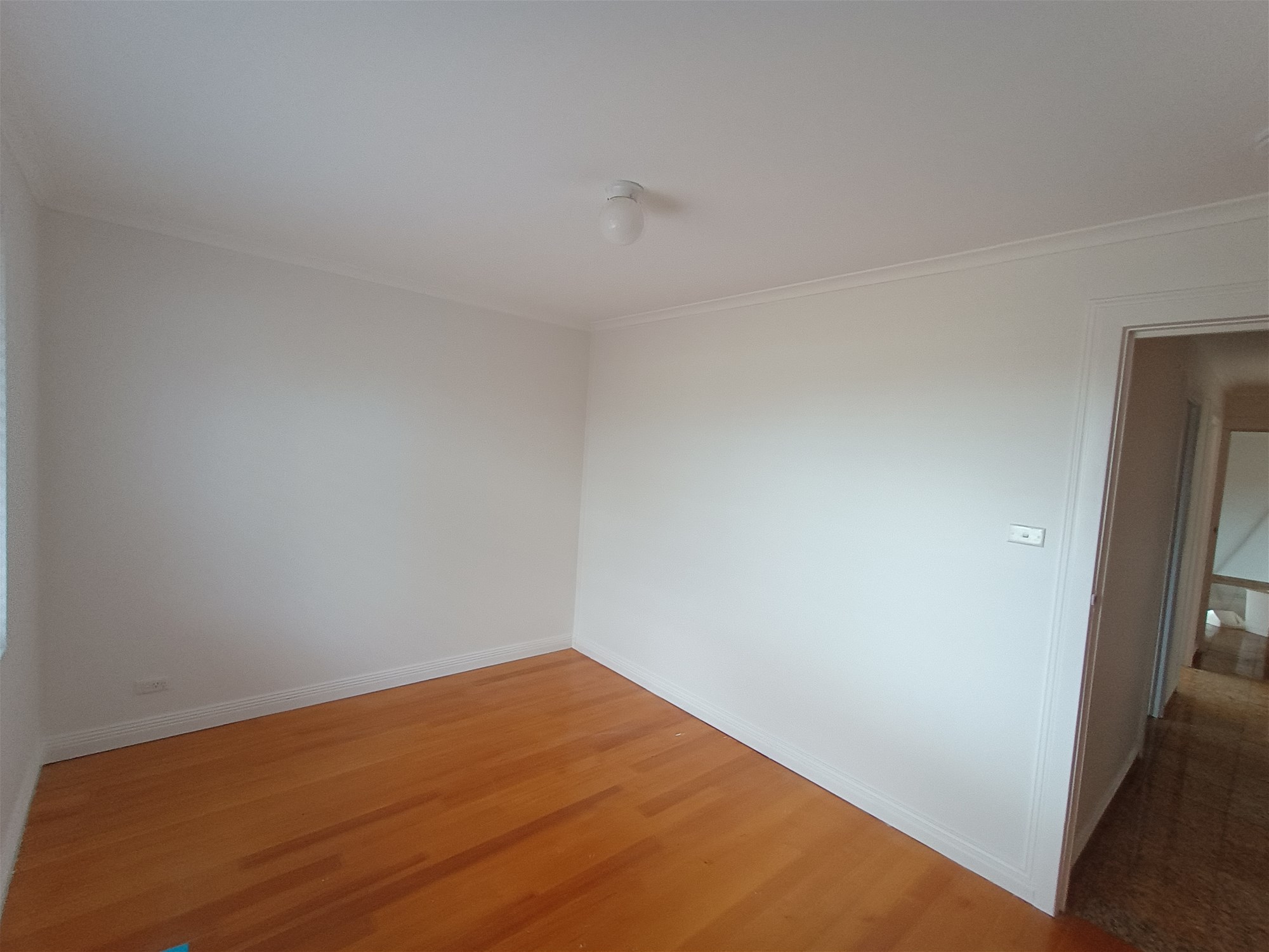 Luxury 4 bedroom 2 bathrooms 12