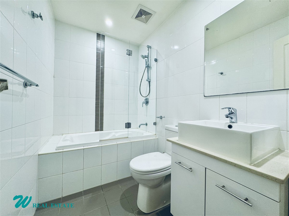 Spacious 1 Bedroom at the Popular Riverside of Ryde!