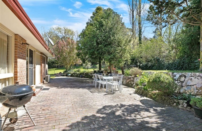 Family Home in Burradoo! 6