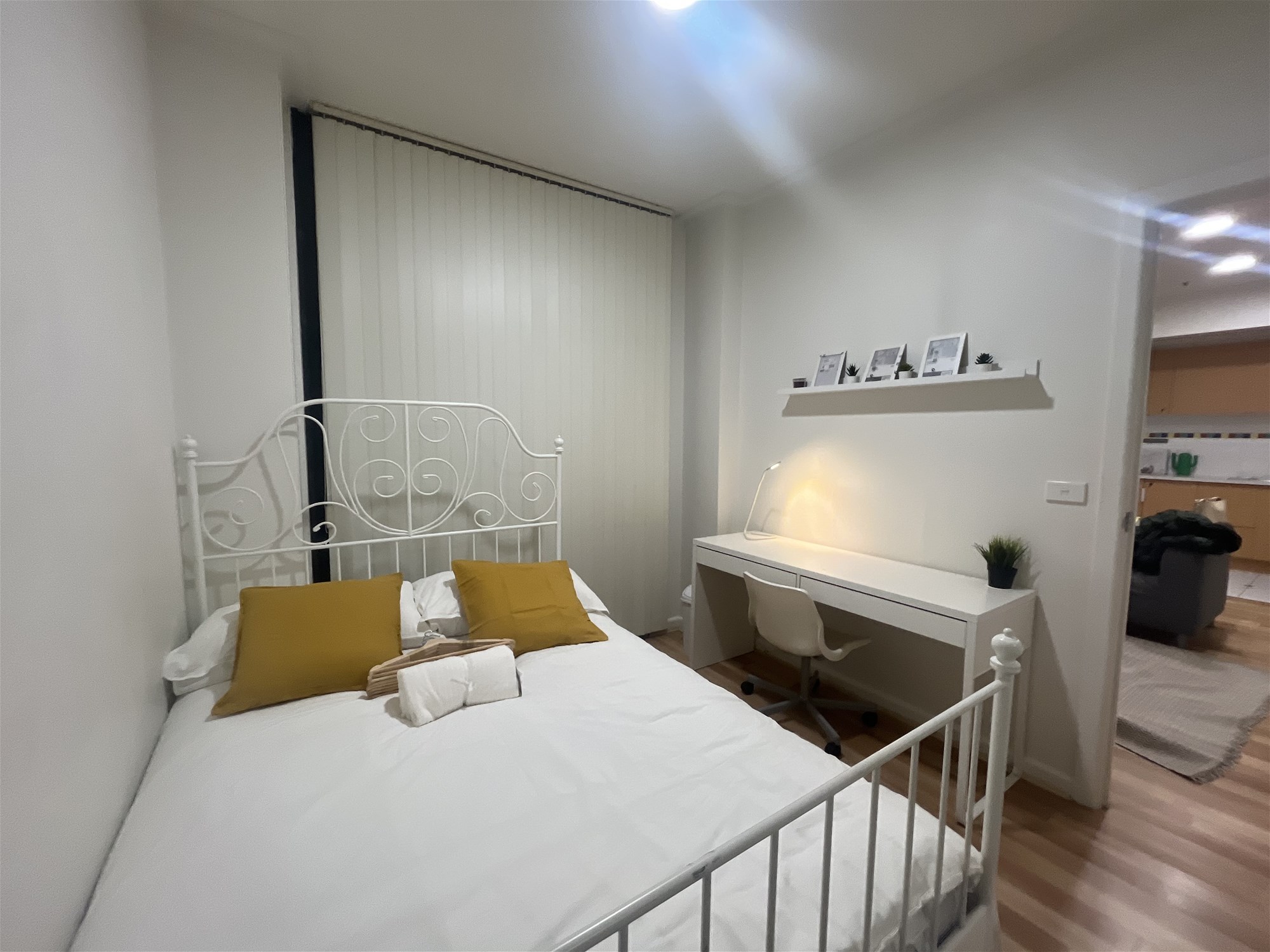 Fully Furnished 3 Bedroom Apartment 8