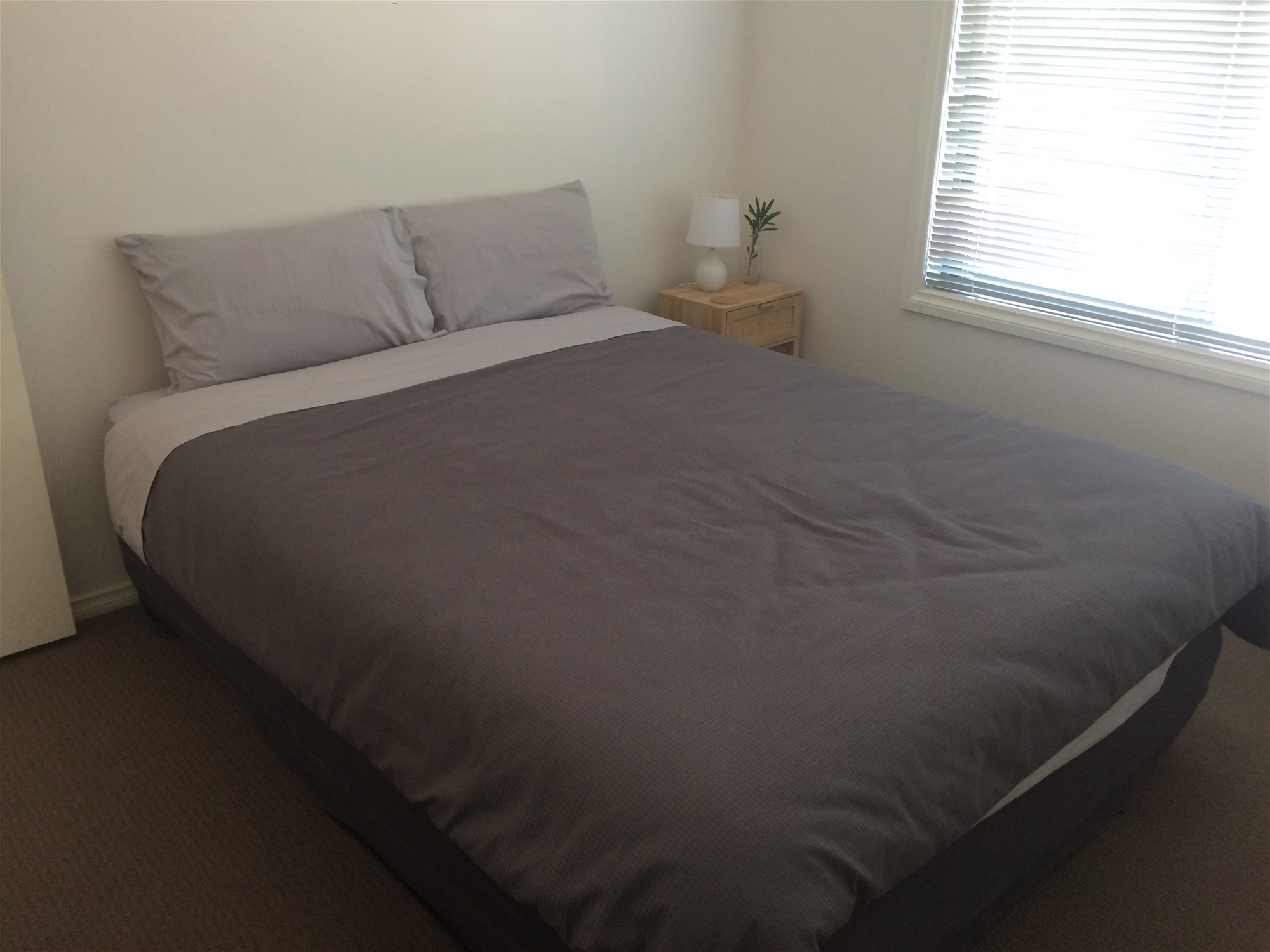 GREAT CENTRAL LOCATION 6