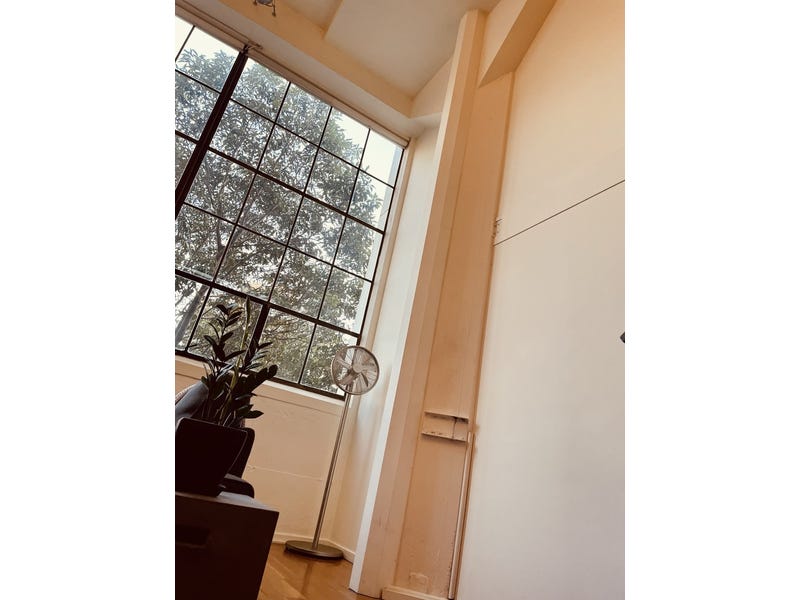 NEW YORK WAREHOUSE STYLE 2 4